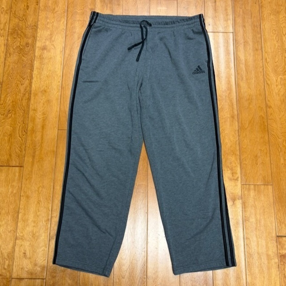 Adidas Mens Sweatpants Size 2XL Gray 3 Stripes Logo Gym Active Athleisure